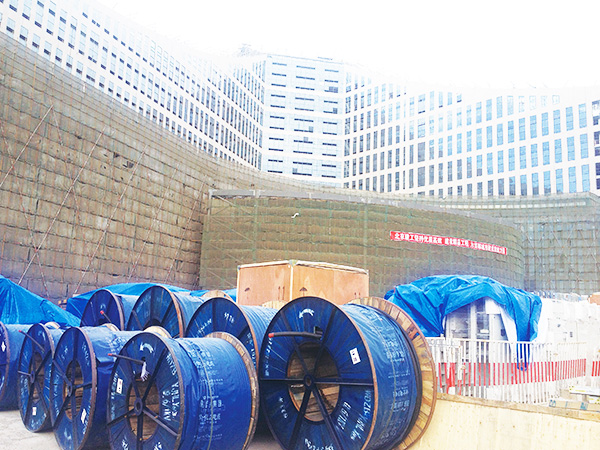 ��������������