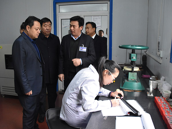 2018��11��15�գ������й�������ί�������Ԫ��ʥ��ɳ��ʤ�������¼��ŵ���